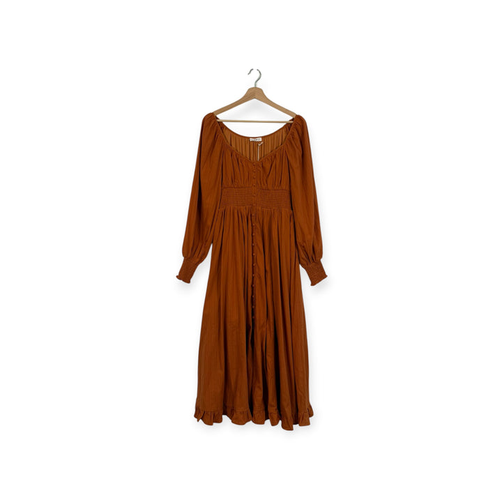 Long-sleeve Cottage Dress
